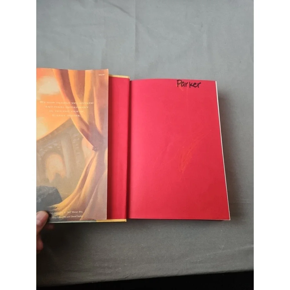 Harry Potter and the Deathly Hallows 1st Edition book‎ First Printing 759 pages